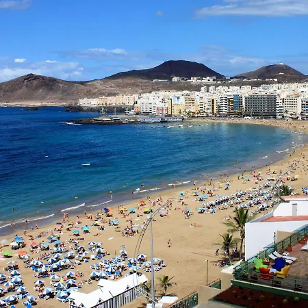 Playa Alcaravaneras Las Palmas de Gran Canaria